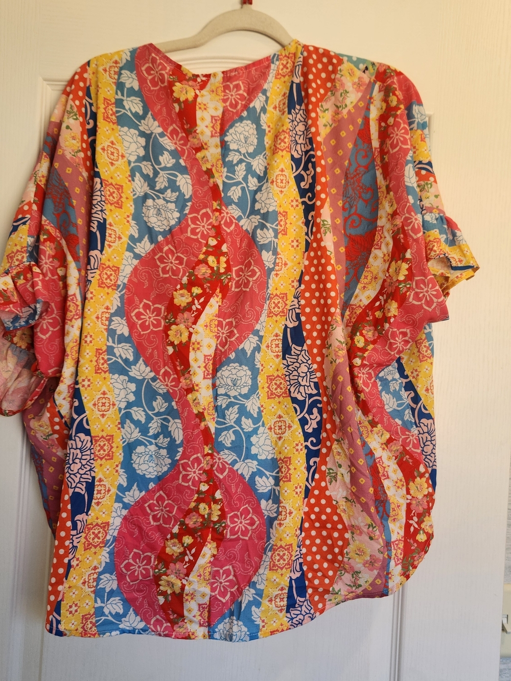 Umgee Multicolor Patchwork Floral Blouse - Red, Blue, Yellow, Pink, Orange M Euc - Picture 3 of 3
